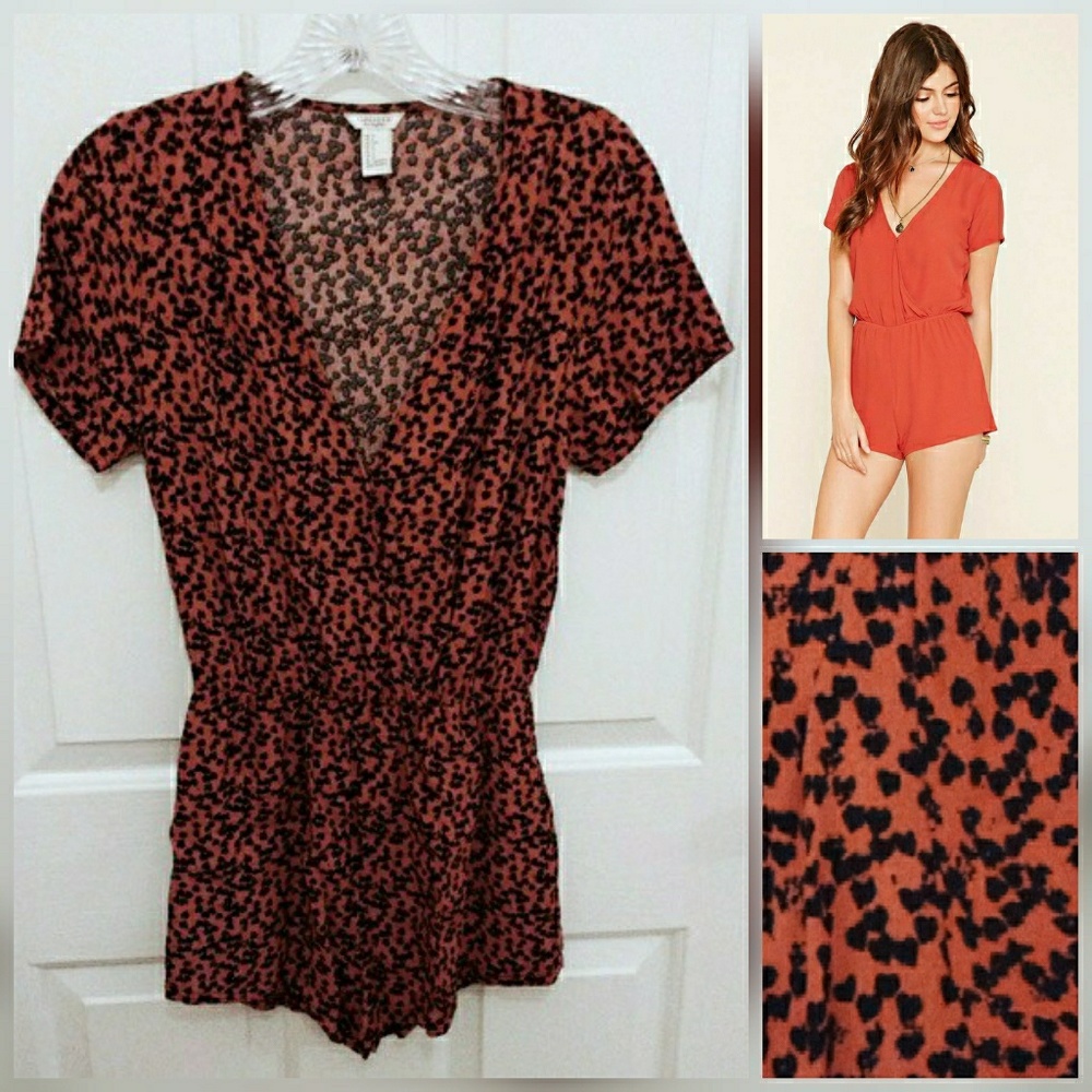 🎉DONATING 8/1 HP Heart print romper